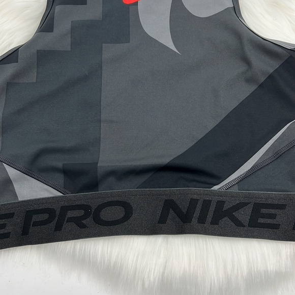 Nike Women's Pro Dri-Fit Cropped Training Tank Top - Black/Gray - New with tags - Picture 4 of 9